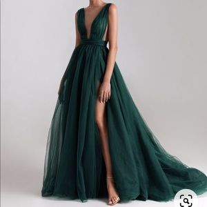 Milla Nova dress emerald green size L